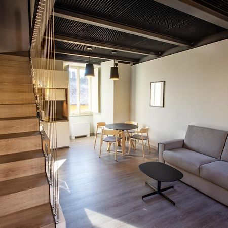 Palazzo Le Poste - Suite And Apartments Parma Bagian luar foto
