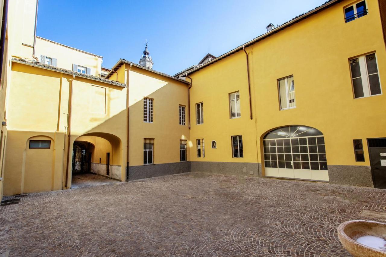 Palazzo Le Poste - Suite And Apartments Parma Bagian luar foto